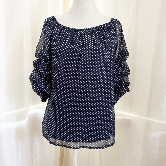 Ruffle sleeves blouse Size Medium - Picture 5 of 12